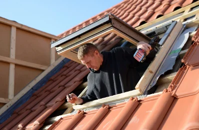 Pose de fenêtres de toit Velux à Lamarque
